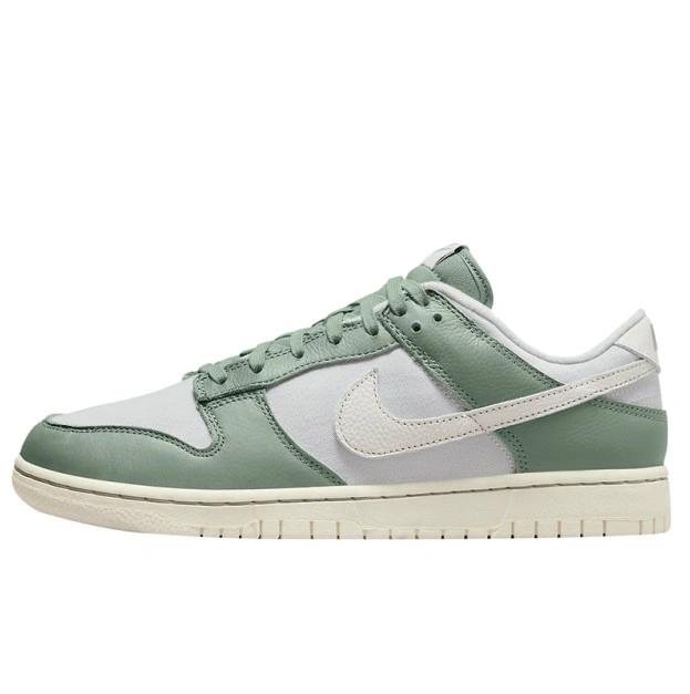 Buy Nike Air Force 1 sneakers in Ukraine from AF1