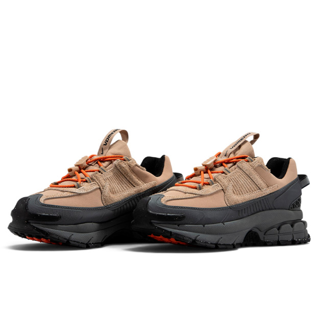 Nike Zoom Vomero Roam Beige Black