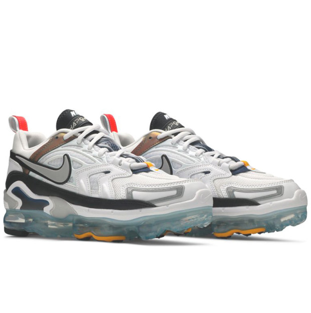 Nike Air VaporMax EVO Evolution of Icon DC9113-100