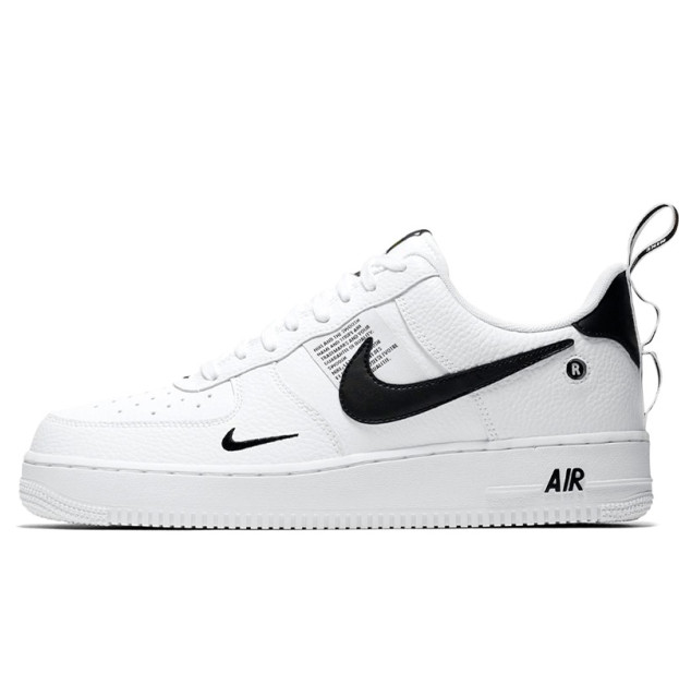 Nike Air Force 1 07 LV8 Utility AJ7747-100