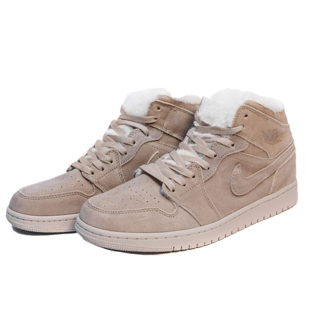 Jordan 1 Rerto Mid Beige Winter With FUR