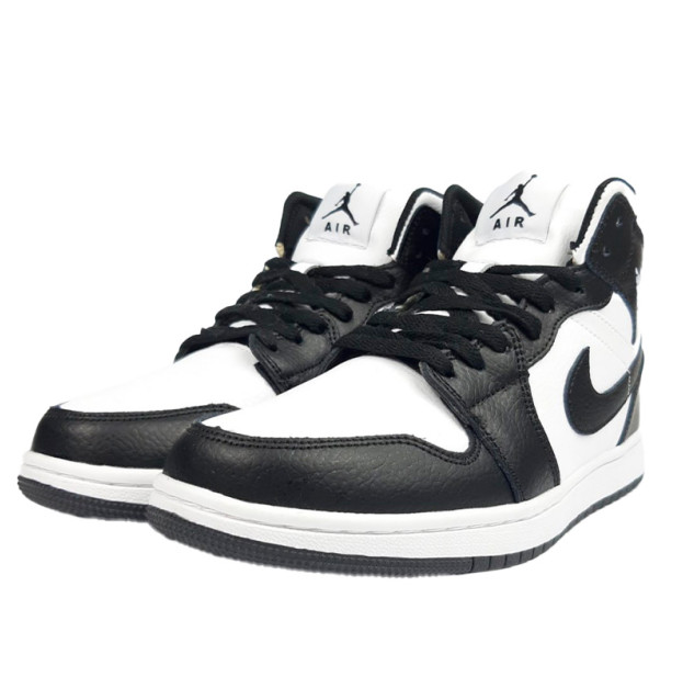 Jordan 1 Retro High Black White Winter With FUR