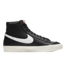Nike Blazer Mid 77 Vintage Black Sail BQ6806-002