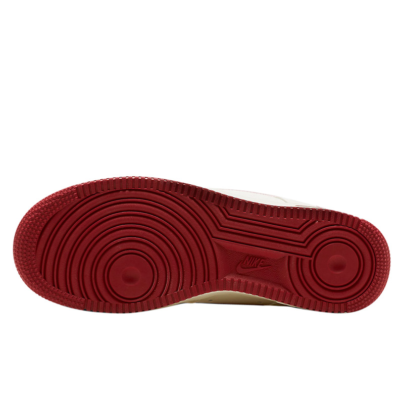 Nike air force 1 low valentine's day store