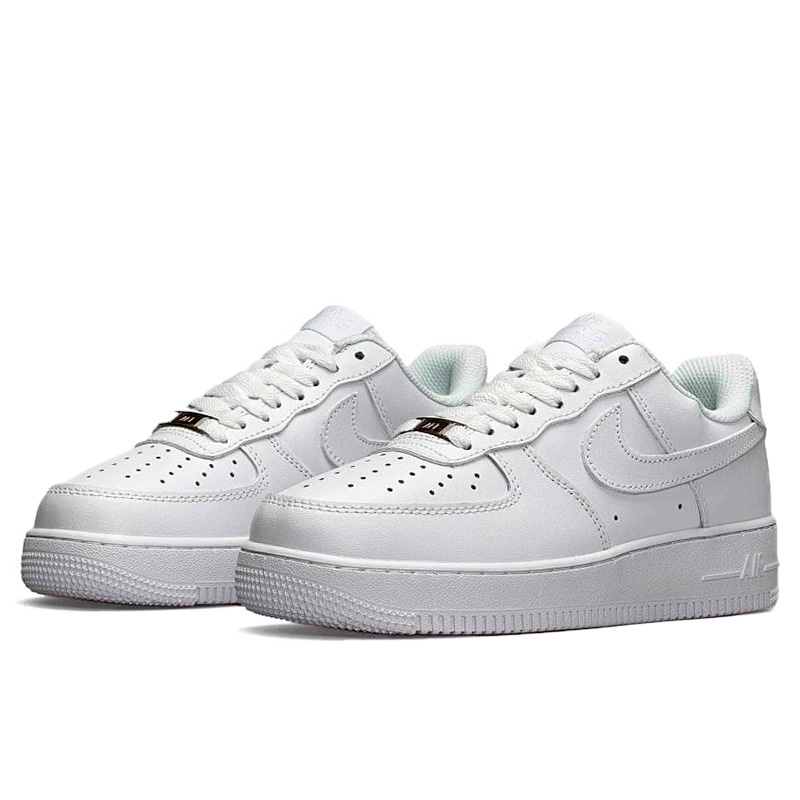 Low white nike air force 1 deals